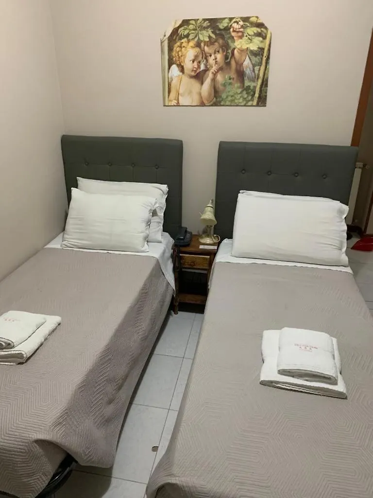 メッシーナ Bb Dante Bed & Breakfast 0*,  イタリア